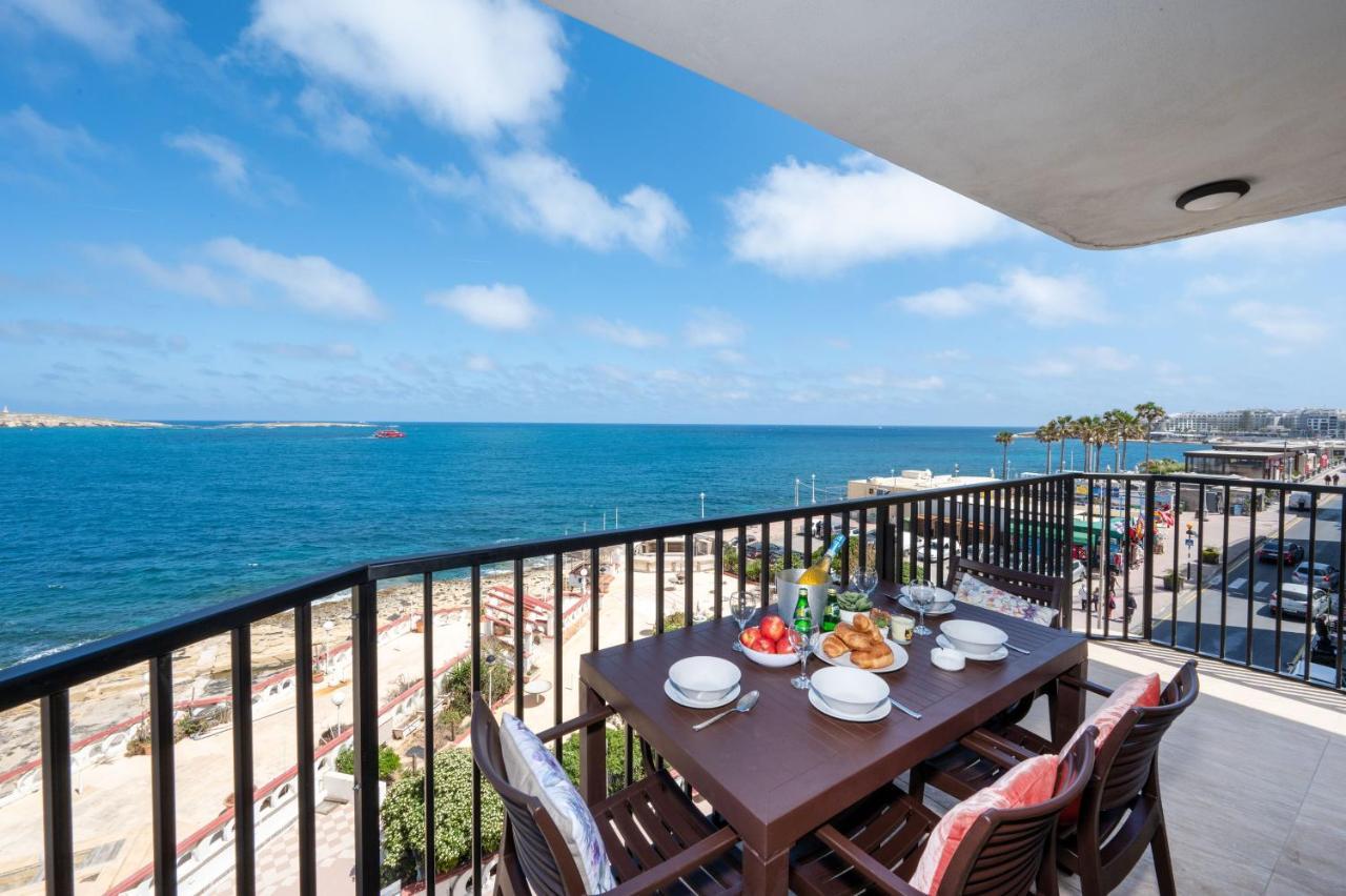 Islet Promenade Seafront Apartment With Large Corner Terrace By Getawaysmalta St. Paul's Bay Exterior photo